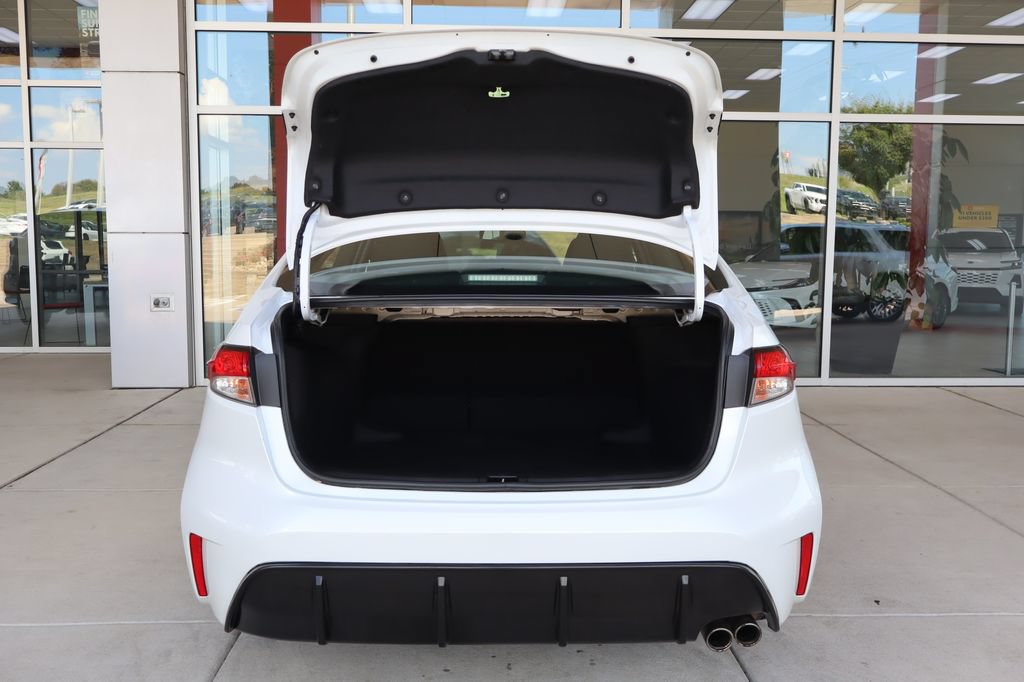 Used 2024 Toyota Corolla SE FWD image 8