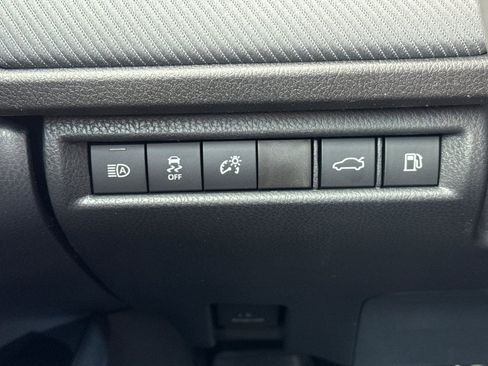 New 2026 Toyota Camry SE image 29