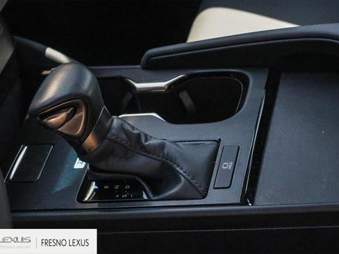 Certified 2025 Lexus ES 350 image 20