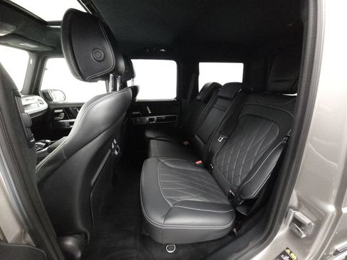Used 2024 Mercedes-Benz G 550 image 24