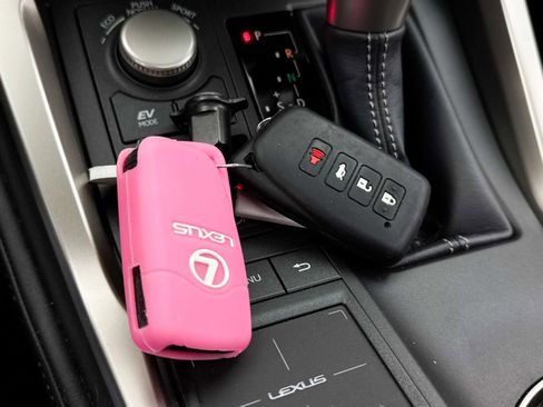 Used 2017 Lexus NX 300h AWD w/ Premium Package image 37