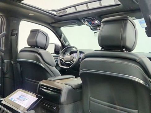 Used 2022 Jeep Grand Wagoneer Series II w/ Convenience Group III image 25