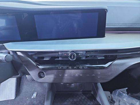 New 2025 Nissan Murano SL w/ Cargo Package image 18