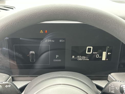 Used 2025 Nissan Kicks S AWD/4WD image 10