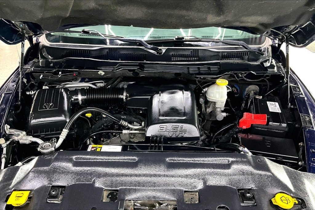 Used 2017 RAM 1500 ST w/ SXT Appearance Group AWD/4WD image 28