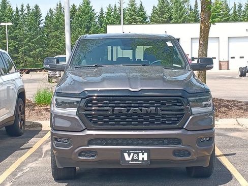 Used 2023 RAM 1500 Big Horn AWD/4WD image 2