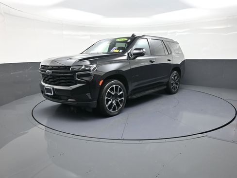 Used 2024 Chevrolet Tahoe RST w/ Luxury Package image 7