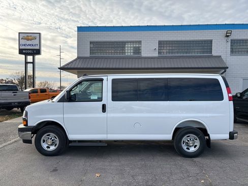 New 2025 Chevrolet Express 2500 LS w/ Driver Convenience Package image 7