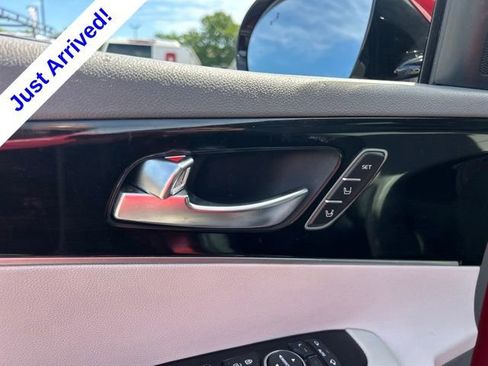 Used 2017 Kia Sorento SX FWD image 12