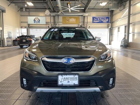 Used 2020 Subaru Outback Touring image 3