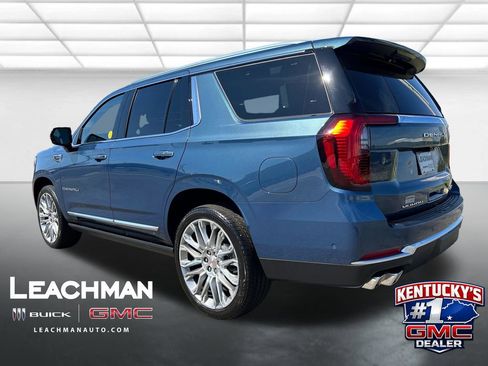 New 2026 GMC Yukon Denali w/ Denali Reserve Package AWD/4WD image 5
