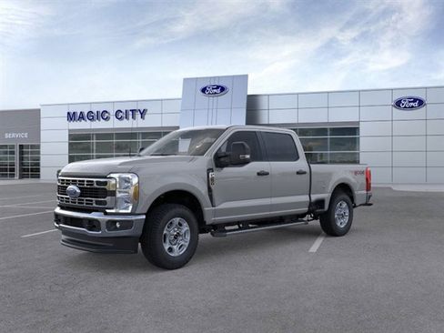 New 2026 Ford F250 XLT w/ FX4 Off-Road Package image 1