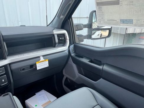 New 2026 Ford F350 XL w/ XL Chrome Package AWD/4WD image 20