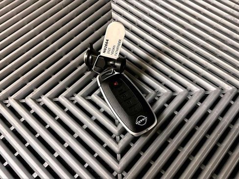 New 2025 Nissan Pathfinder Platinum w/ Lighting Package (N93) image 12