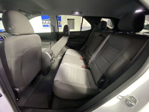 Certified 2024 Chevrolet Equinox LT image 30