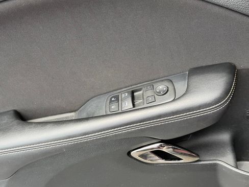 Used 2022 Dodge Challenger SRT Hellcat RWD image 14