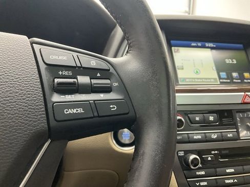 Used 2016 Hyundai Genesis 3.8 w/ Option Group 02 image 14