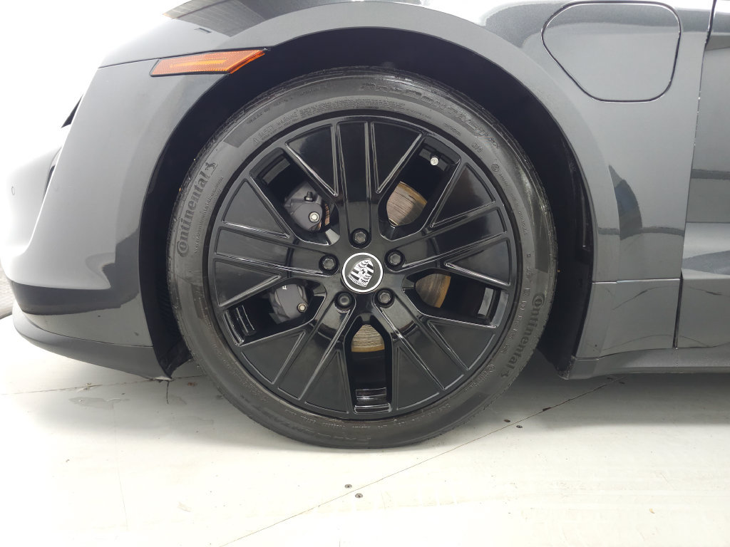 Used 2022 Porsche Taycan RWD image 36