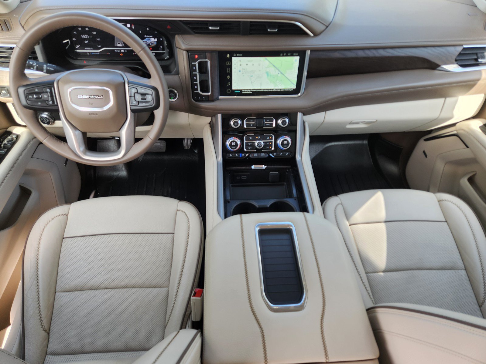 Used 2023 GMC Yukon Denali w/ Max Trailering Package AWD/4WD image 9