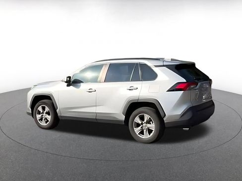 Used 2024 Toyota RAV4 XLE w/ Weather Package AWD/4WD image 4