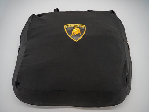 Used 2024 Lamborghini Urus Performante AWD/4WD image 24