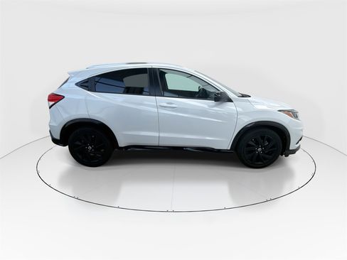 Used 2021 Honda HR-V Sport image 9