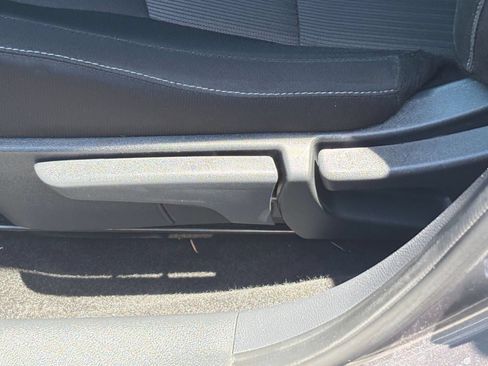 Used 2025 Nissan Sentra SV FWD image 22