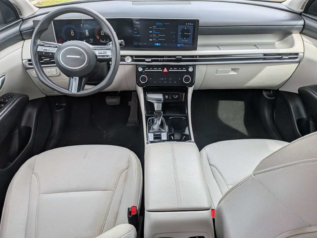 Certified 2025 Hyundai Tucson SEL AWD/4WD image 22
