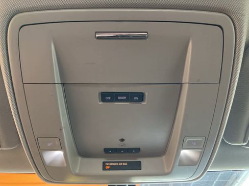 Used 2014 GMC Sierra 1500 SLT w/ SLT Preferred Package image 22