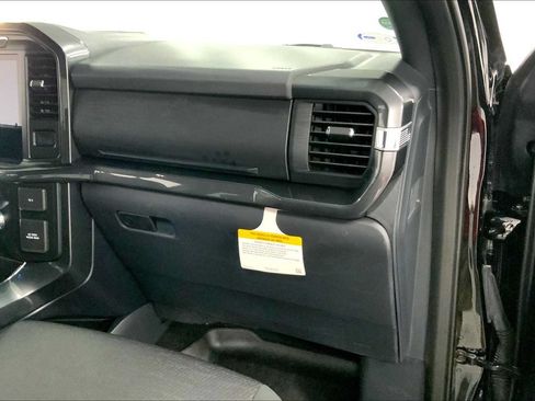 Used 2022 Ford F150 XLT w/ Equipment Group 302A High AWD/4WD image 17