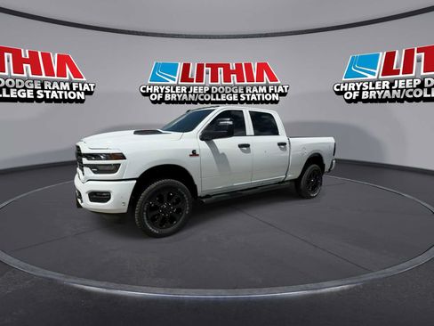 New 2026 RAM 2500 Tradesman AWD/4WD image 4