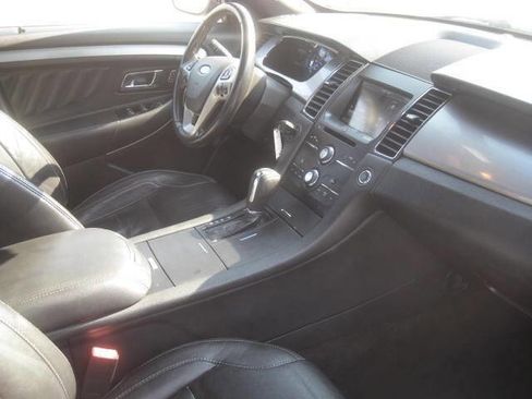 Used 2014 Ford Taurus SEL w/ Equipment Group 201A image 21