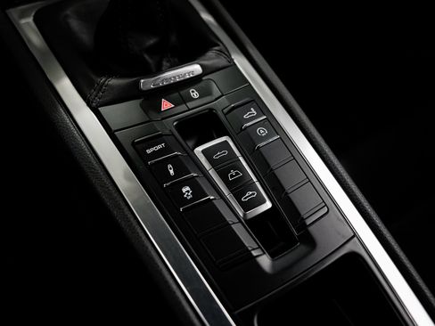Used 2014 Porsche 911 Carrera S RWD image 14