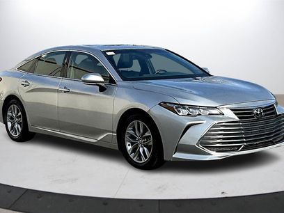Used 2019 Toyota Avalon XLE