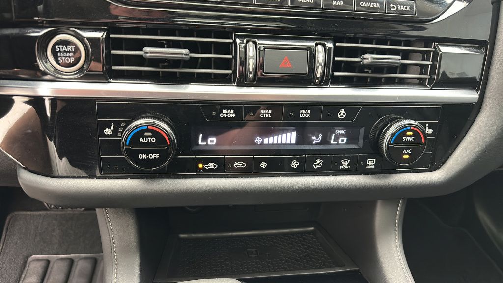 Used 2024 Nissan Pathfinder SL w/ SL Premium Package AWD/4WD image 20
