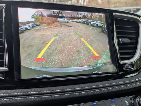 New 2026 Chrysler Pacifica Select FWD image 20