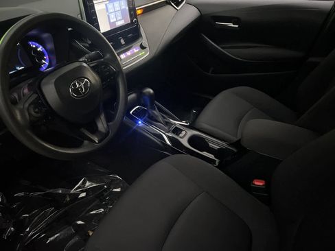 Used 2020 Toyota Corolla LE image 12