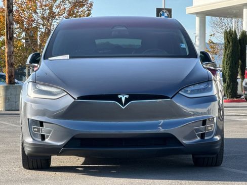 Used 2017 Tesla Model X 100D image 5