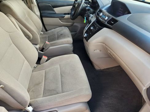 Used 2013 Honda Odyssey LX image 13