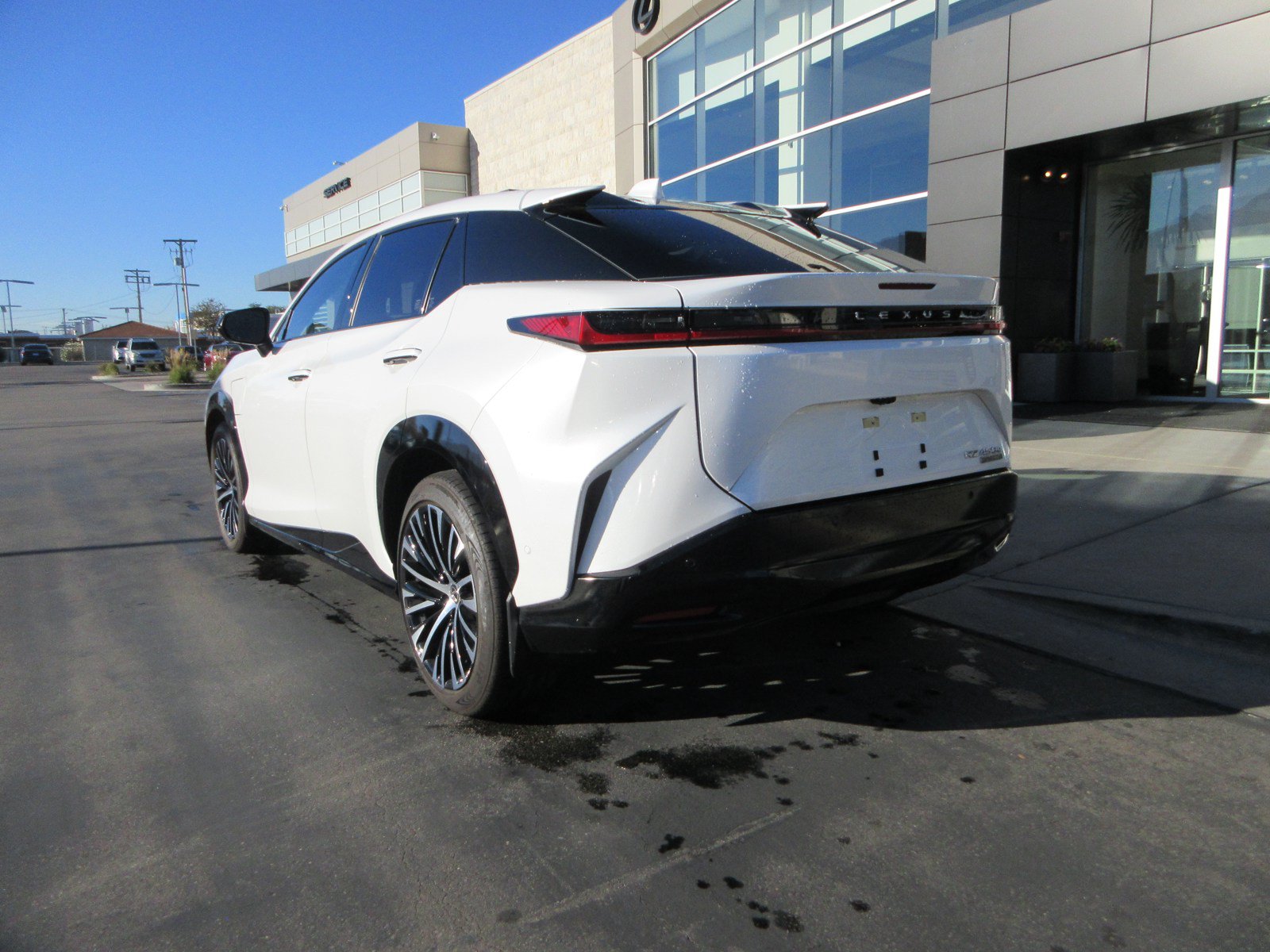 Used 2023 Lexus RZ 450e Premium w/ Accessory Package (Z1) AWD/4WD image 5