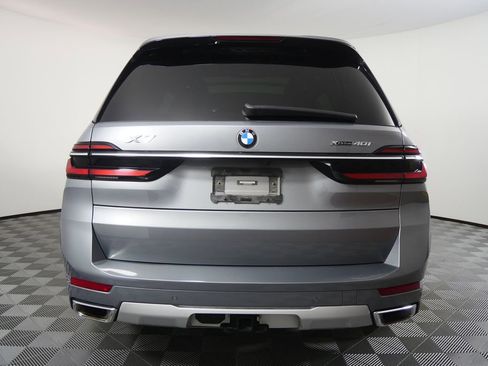 Certified 2023 BMW X7 xDrive40i w/ Premium Package image 4