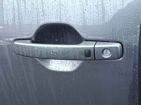 New 2026 Nissan Frontier SV w/ SV Convenience Package image 13