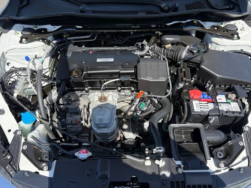 Used 2017 Honda Accord EX-L image 20