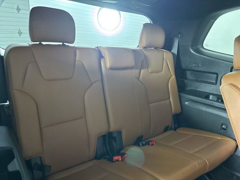 Used 2025 Kia Telluride EX X-Line image 27