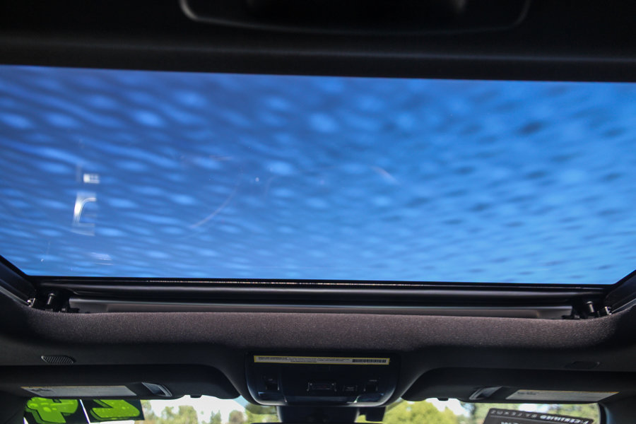 Certified 2024 Lexus UX 250h FWD image 17
