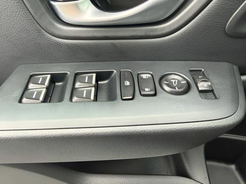 Certified 2025 Honda Pilot EX-L image 13