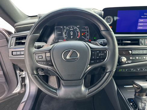 Used 2024 Lexus ES 350 Ultra Luxury w/ Accessory Package (Z2) FWD image 27