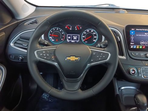 Used 2023 Chevrolet Malibu LT w/ Sport Edition FWD image 21