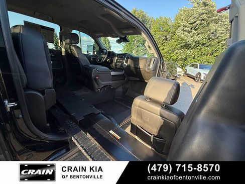 Used 2015 Chevrolet Silverado 1500 LTZ Z71 w/ LTZ Plus Package RWD image 39