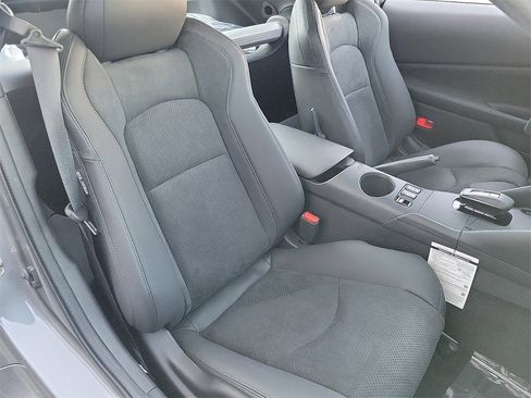 New 2025 Nissan Z Performance w/ Floor Mat Package image 12